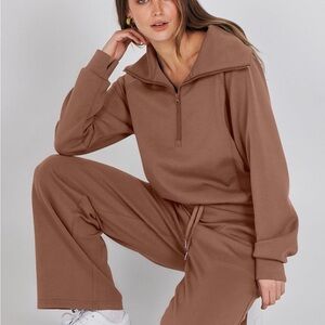 Cozy Brown Athleisure Set for Women (Medium)